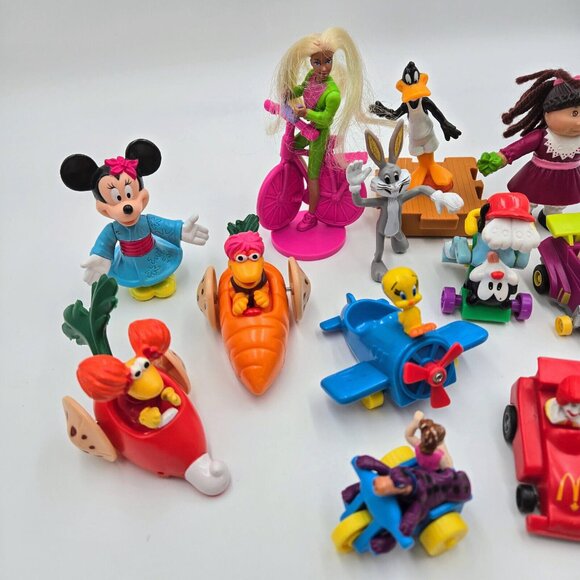 Fast Food Happy Meal Toys Daffy Duck Cabbage Patch Barbie Bugs Bunny Animanics - Picture 7 of 16